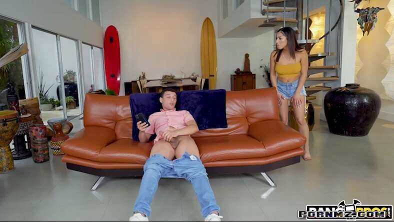 BangBros – Kira Caught Pervy Step Bro