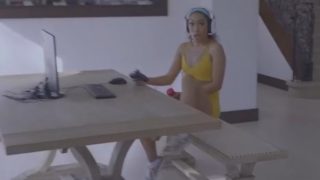 BrattySis My Step Sis Is A Gamer Girl