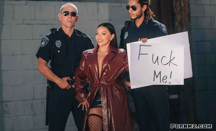 (Brazzers) Double Booked You Gonna Fuck Me Officers – Brandy Salazar
